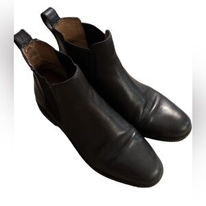 Madewell Black Leather Chelsea Ankle Boots